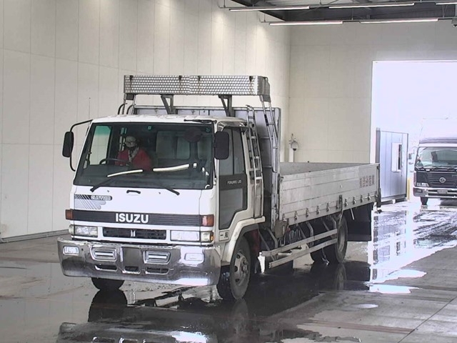 ISUZU FORWARD